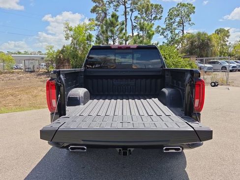 New 2026 GMC Sierra 1500 Denali w/ Denali Reserve Package AWD/4WD image 5