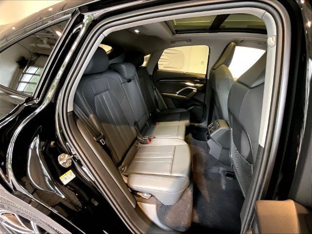 Used 2026 Audi Q5 Premium Plus AWD/4WD image 22