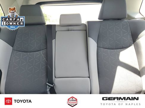 Used 2025 Toyota RAV4 XLE w/ Convenience Package FWD image 30