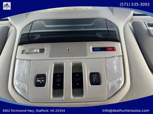 Used 2019 Subaru Ascent Touring w/ Popular Package #2 AWD/4WD image 25
