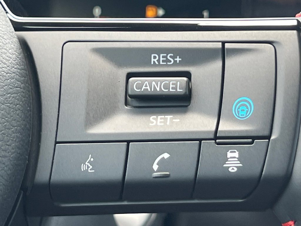 New 2026 Nissan Kicks SR w/ Interior Electronics Package FWD image 13