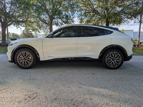 Used 2024 Ford Mustang Mach-E Premium image 4