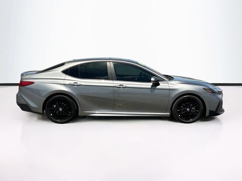 Certified 2026 Toyota Camry SE w/ Convenience Package FWD image 4