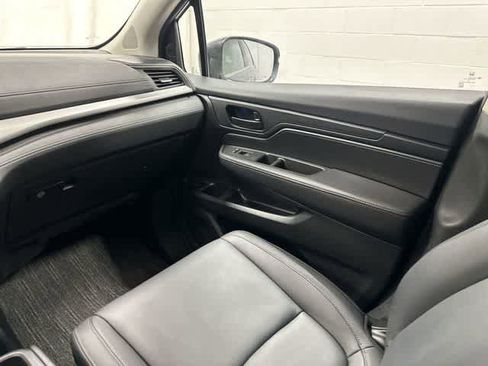 Certified 2025 Honda Odyssey EX-L image 13