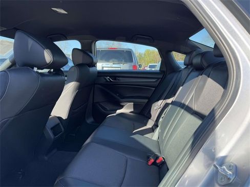 Certified 2022 Honda Accord Sport image 11
