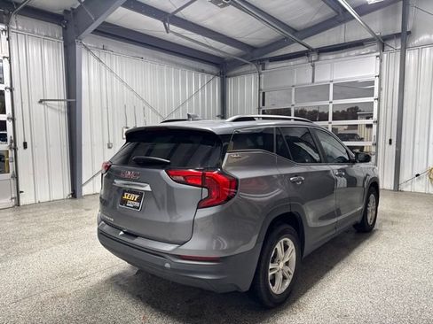 Used 2021 GMC Terrain SLE w/ Driver Convenience Package FWD image 15