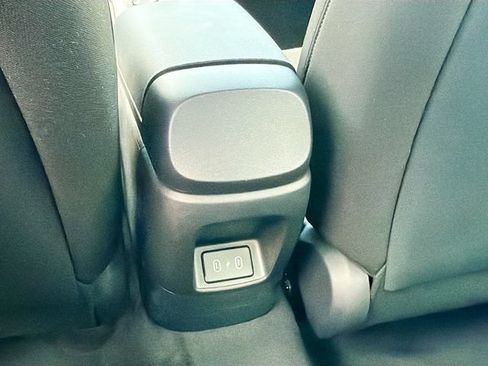 New 2026 Hyundai Elantra Sport FWD image 24