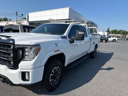 Used 2021 GMC Sierra 3500 SLE w/ SLE Convenience Package AWD/4WD image 3