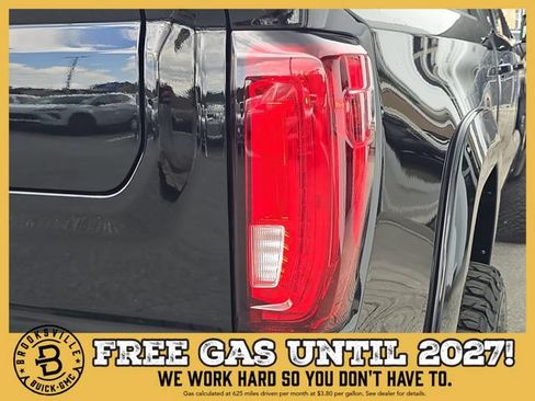 New 2026 GMC Sierra 1500 AT4 w/ AT4 Premium Package AWD/4WD image 8