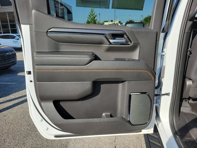 Used 2023 GMC Sierra 1500 AT4 w/ AT4 Premium Package AWD/4WD image 11