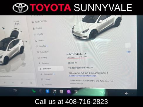 Used 2022 Tesla Model Y Performance AWD/4WD image 3