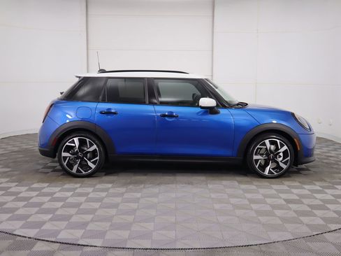 New 2026 MINI Cooper S image 4