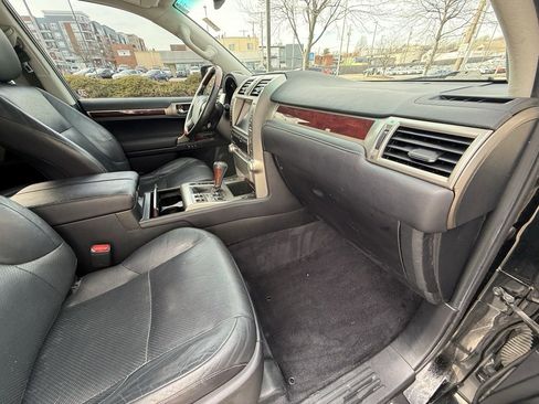 Used 2011 Lexus GX 460 Premium image 46