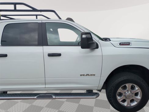 Used 2023 RAM 2500 Big Horn w/ Level 1 Equipment Group AWD/4WD image 33