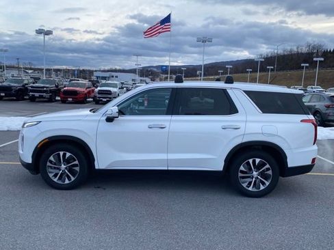 Used 2022 Hyundai Palisade SEL image 2