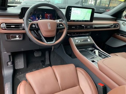 New 2026 Lincoln Aviator Reserve image 17
