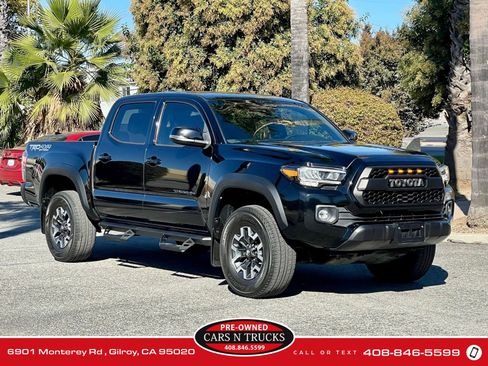 Used 2021 Toyota Tacoma TRD Off-Road AWD/4WD image 3