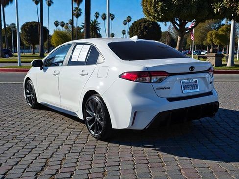 Used 2024 Toyota Corolla SE image 7