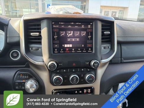 Used 2019 RAM 1500 Laramie image 13