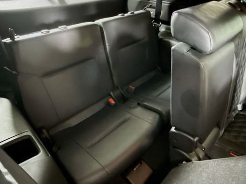 Used 2022 Mitsubishi Outlander SEL image 29