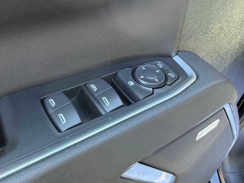 Used 2026 Chevrolet Silverado 1500 LT Trail Boss w/ LT Trail Boss Premium Package AWD/4WD image 18