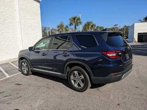 Used 2023 Honda Pilot EX-L image 5