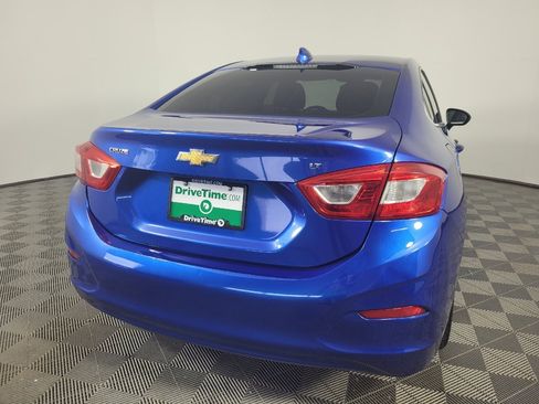 Used 2016 Chevrolet Cruze LT w/ Convenience Package FWD image 7