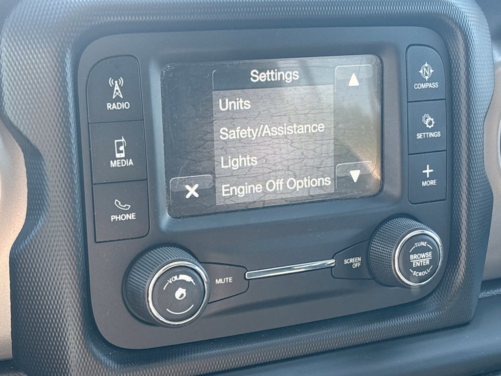 Used 2018 Jeep Wrangler Unlimited Sport AWD/4WD image 39