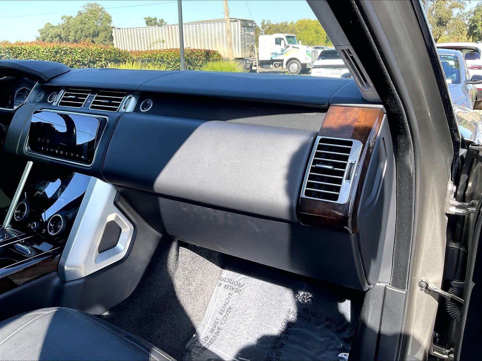Used 2021 Land Rover Range Rover HSE AWD/4WD image 19