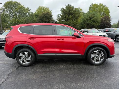 Used 2021 Hyundai Santa Fe SE image 4