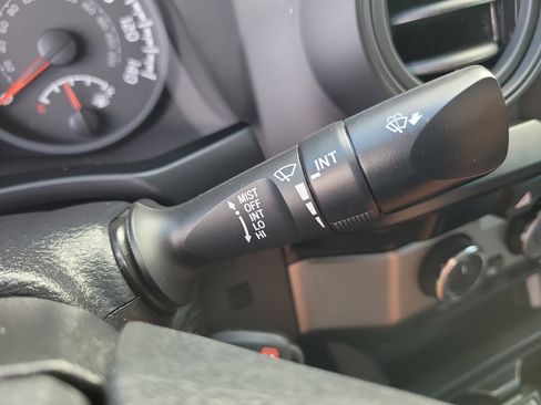 Certified 2023 Toyota Tacoma SR image 29