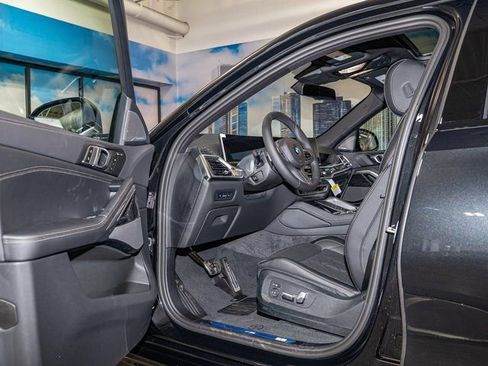 New 2026 BMW X6 xDrive40i w/ Premium Package image 13