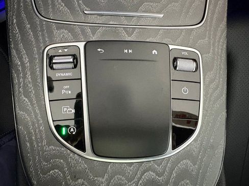 Used 2021 Mercedes-Benz E 350 4MATIC Sedan image 28