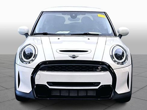 Used 2022 MINI Cooper S image 3