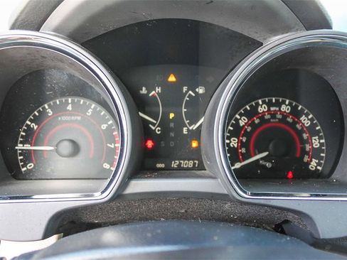 Used 2013 Toyota Highlander SE image 29