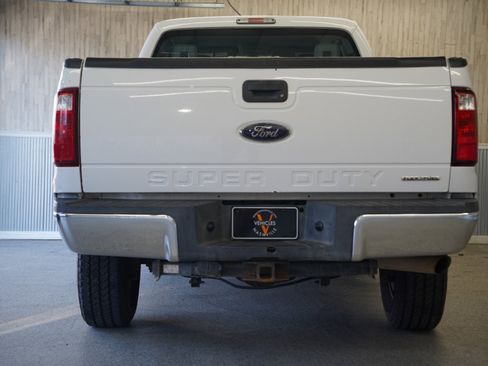 Used 2014 Ford F250 XL w/ Power Equipment Group image 9