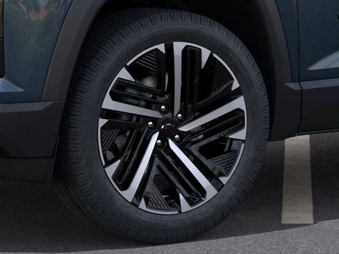 New 2026 Chevrolet Equinox RS w/ Convenience Package III AWD/4WD image 9