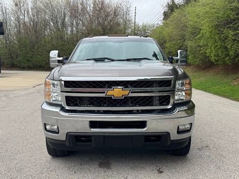 Used 2013 Chevrolet Silverado 3500 LTZ w/ LTZ Plus Package AWD/4WD image 3
