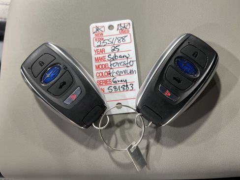 New 2025 Subaru Forester Premium w/ Convenience Package #1 image 24
