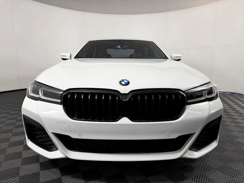 Used 2022 BMW 540i xDrive w/ M Sport Package AWD/4WD image 4