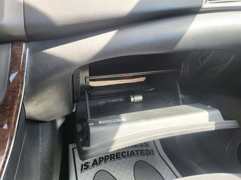 Used 2013 Nissan Sentra SL FWD image 21