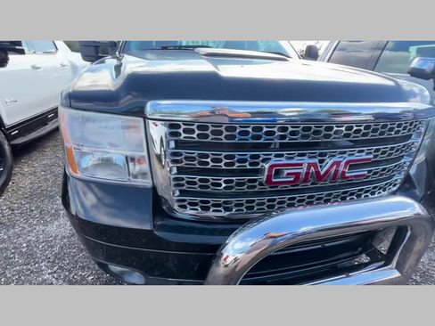 Used 2013 GMC Sierra 2500 Denali w/ Suspension Package, Off-Road image 24