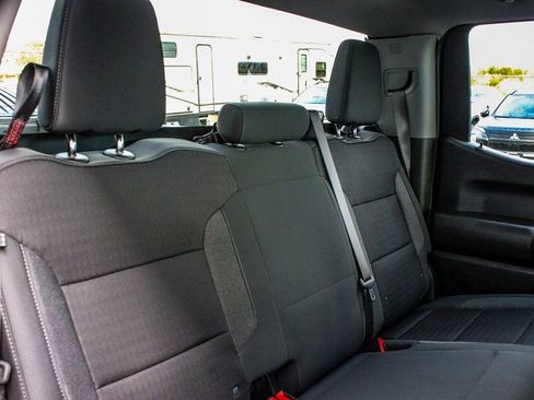 Used 2024 Chevrolet Silverado 1500 Custom image 35