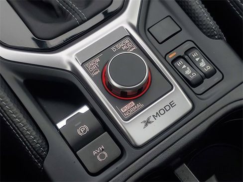 Used 2024 Subaru Forester Touring w/ Pop Package 2 image 32