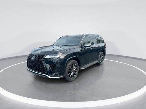 Used 2026 Lexus LX 600 F Sport w/ Accessory Package (Z1) AWD/4WD image 5