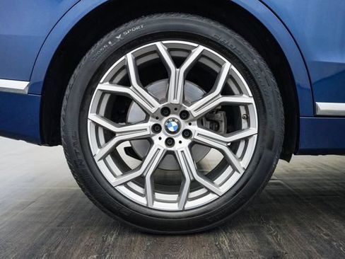 Used 2020 BMW X7 xDrive40i w/ Premium Package AWD/4WD image 45