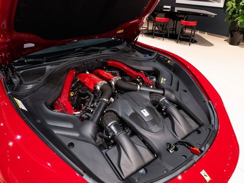 Used 2021 Ferrari Roma image 17