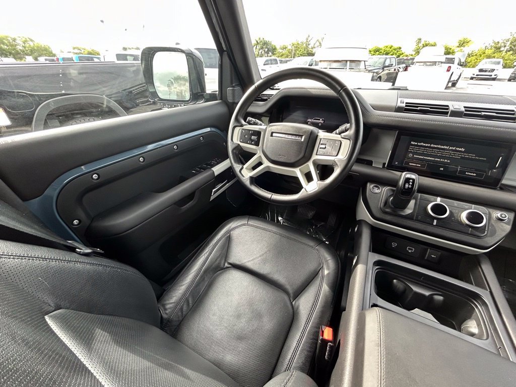 Used 2024 Land Rover Defender 110 S AWD/4WD image 9