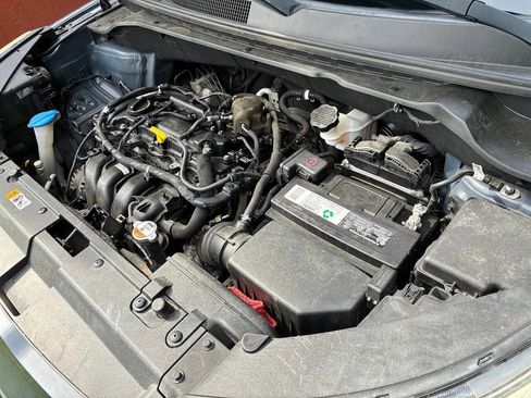 Used 2015 Kia Soul + w/ Audio Package FWD image 21