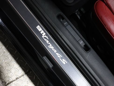 Used 2021 Porsche 911 Targa 4S image 17